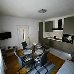 Cactus House Gaspar Apartman *